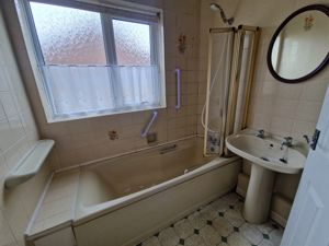 Bathroom- click for photo gallery